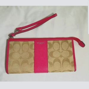 Coach Signature C Wristlet/Wallet khaki with bold Pink Stripe